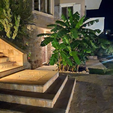 Xenia'S Countryside Guesthouse Agia Marina Exterior foto